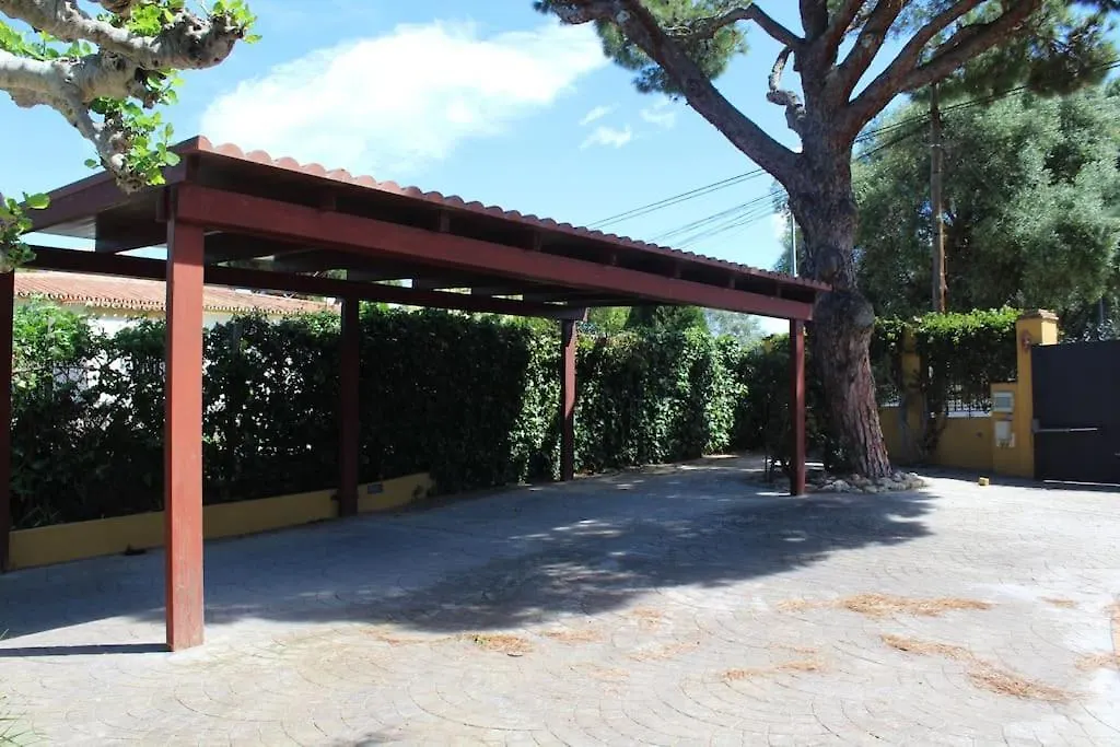 Villa El Higueral 마르베야 0*,